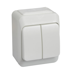 Aqua-stark strömst kron 16A IP44 utv skruv