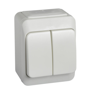 Aqua-stark strömst d-trapp 16A IP44 utv skruv